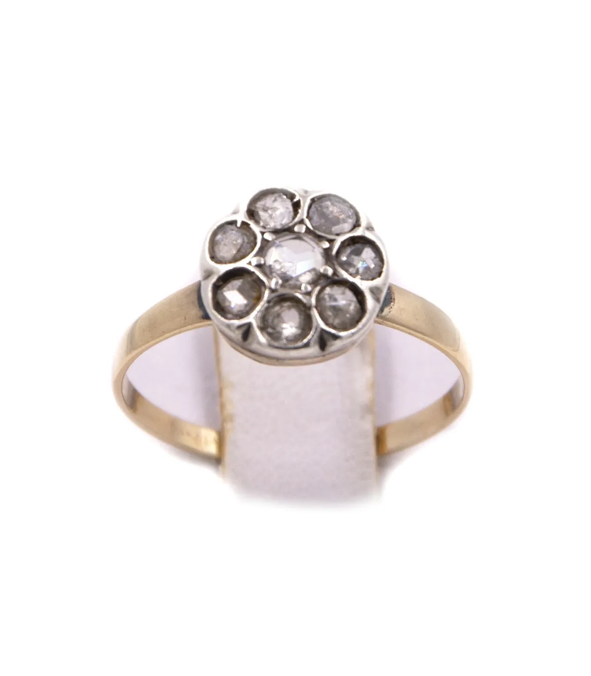 Anello in oro giallo con particolare centrale in argento e brillanti antichi