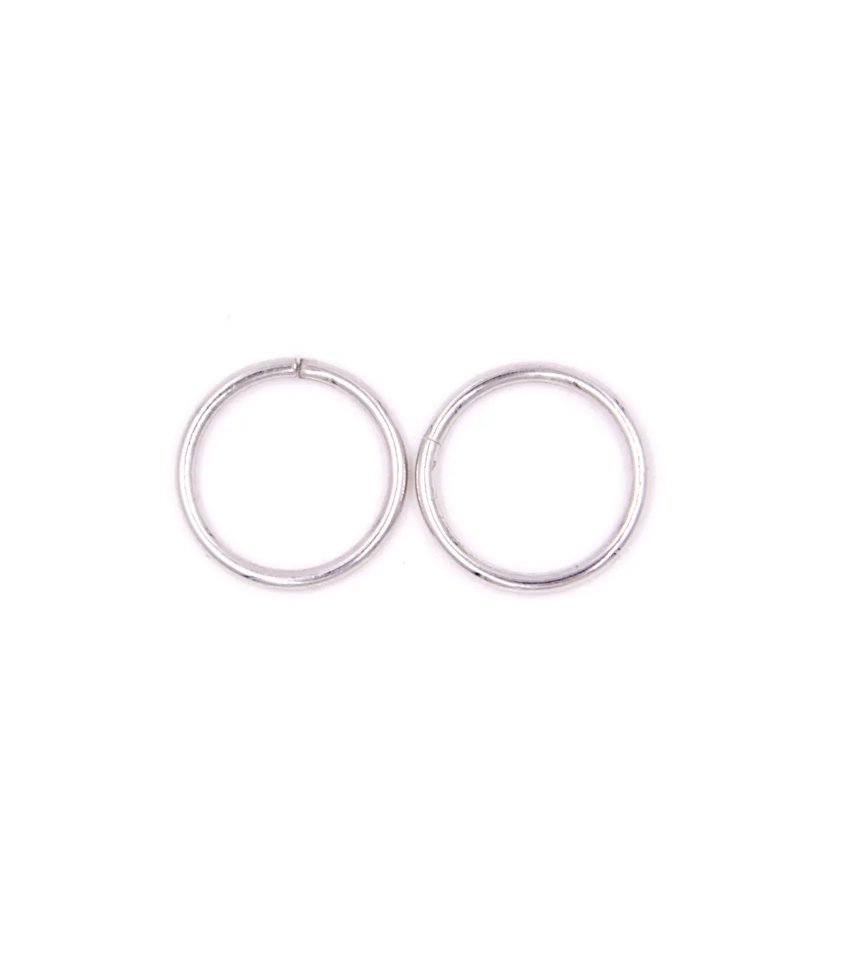 Coppia orecchini a cerchietto in argento