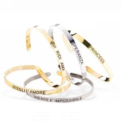 Bracciale in acciaio con scritta "Fa ciò che ami"