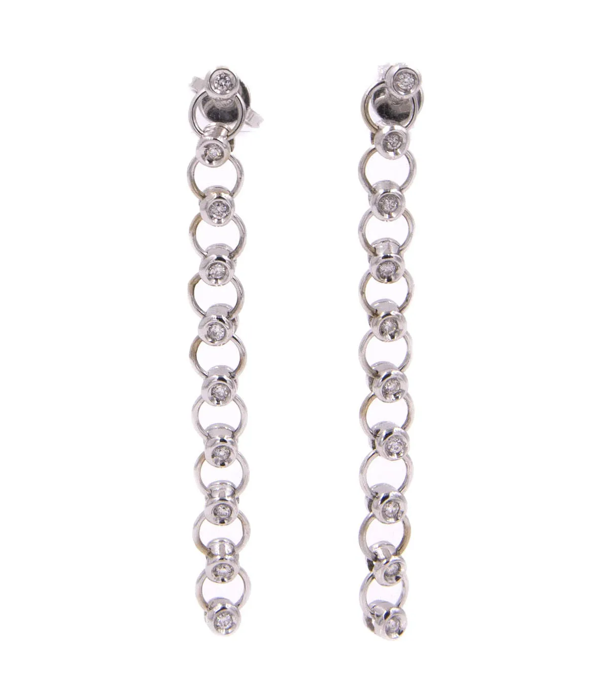 Orecchini pendenti in oro bianco con brillanti carati totali 0,36