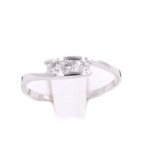 Anello trilogy in oro bianco con brillanti carati totali 0,09