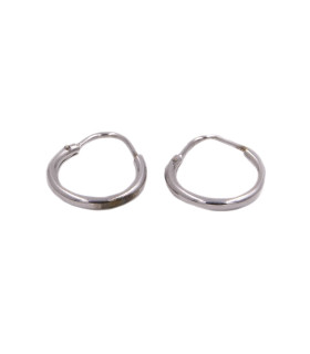 Orecchini a cerchio in oro bianco