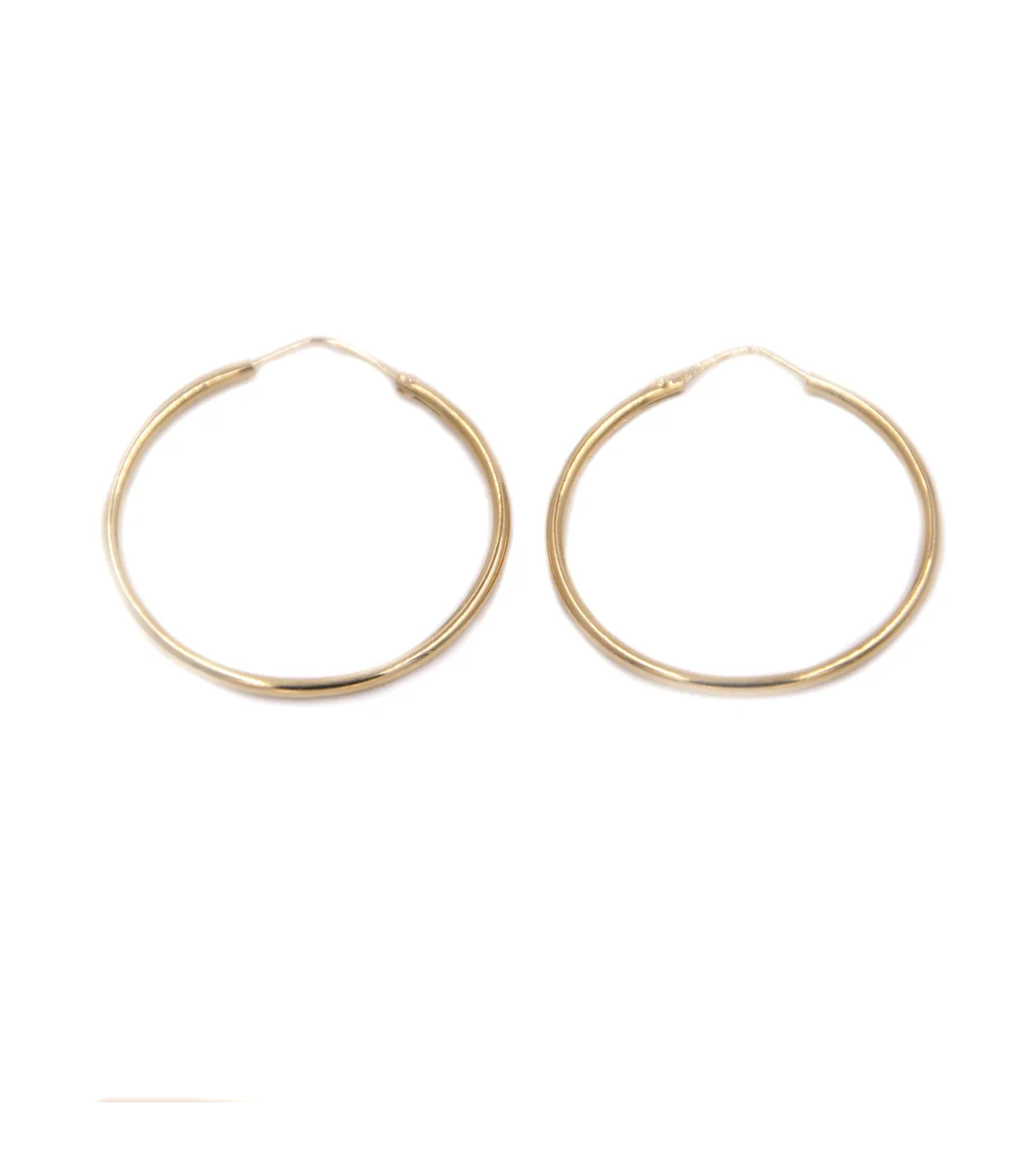 Orecchini a cerchio in oro giallo