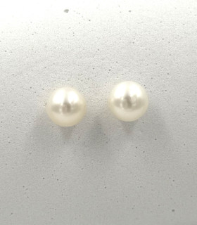 Orecchini in oro giallo con perle