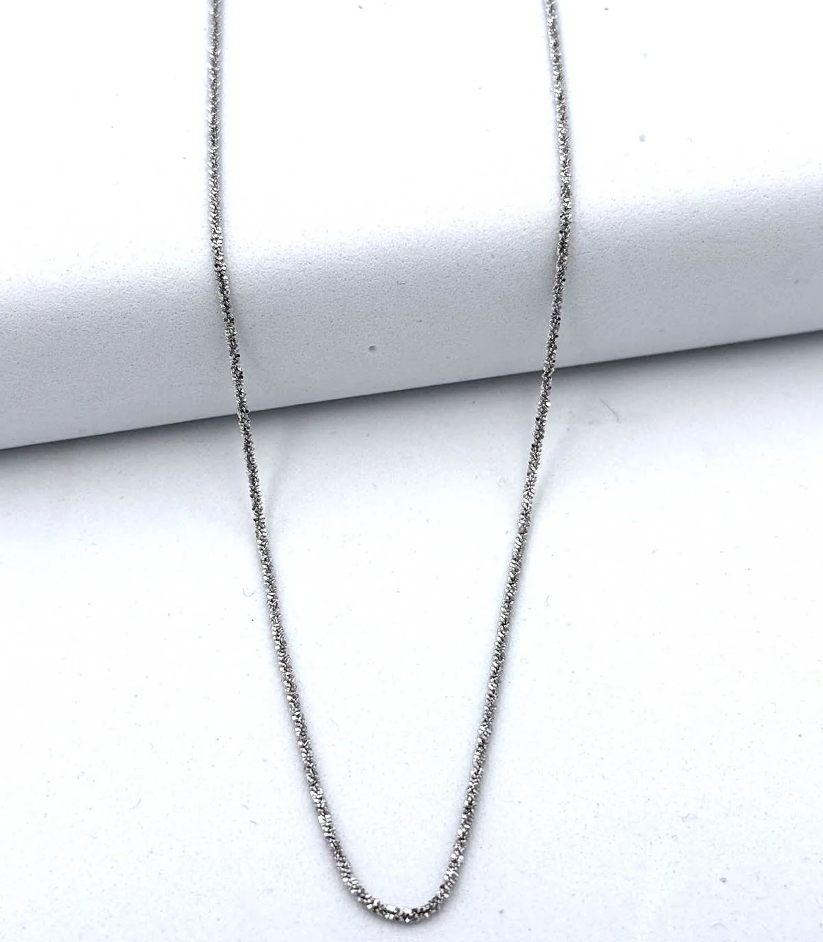 Collana in oro bianco