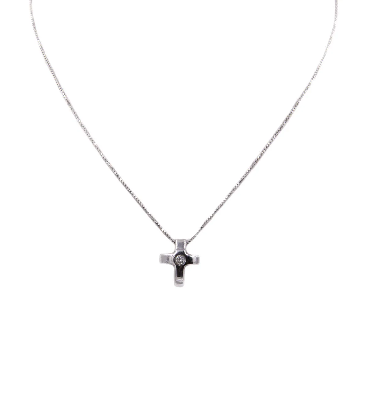 Collana in oro bianco con croce