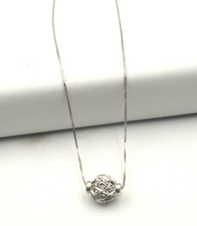 Ciondolo sfera in oro bianco con brillanti carati totali 0,18