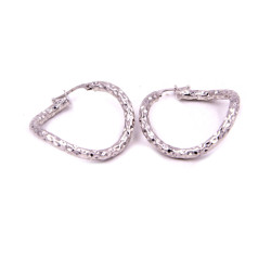 Orecchini a cerchio in oro bianco lavorato