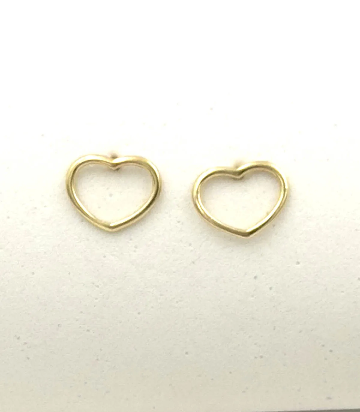 Orecchini a cuore in oro giallo