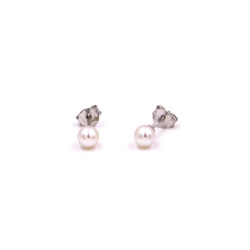 Orecchini in oro bianco con perla