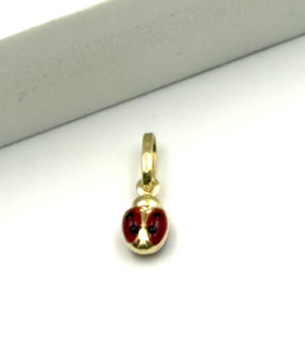 Ciondolo coccinella in oro giallo