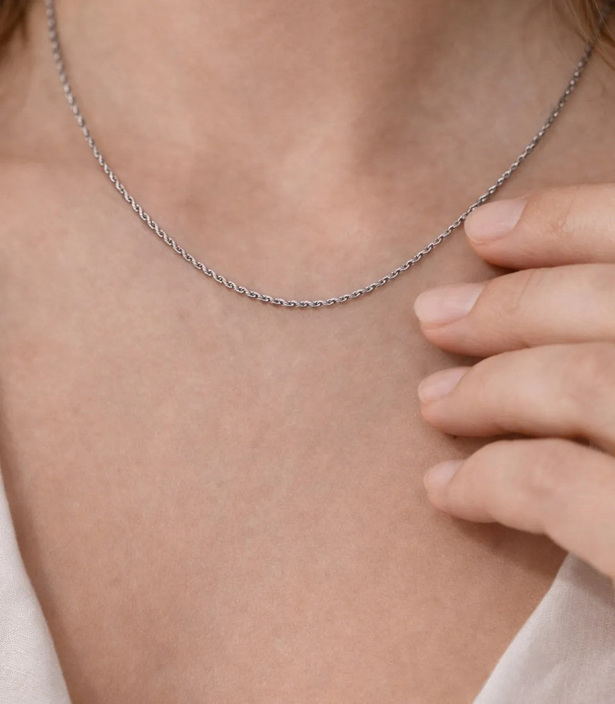 Collana torchon in oro bianco