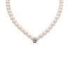 Collana di perle con fiore in oro bianco con brillante da 0,02 carati