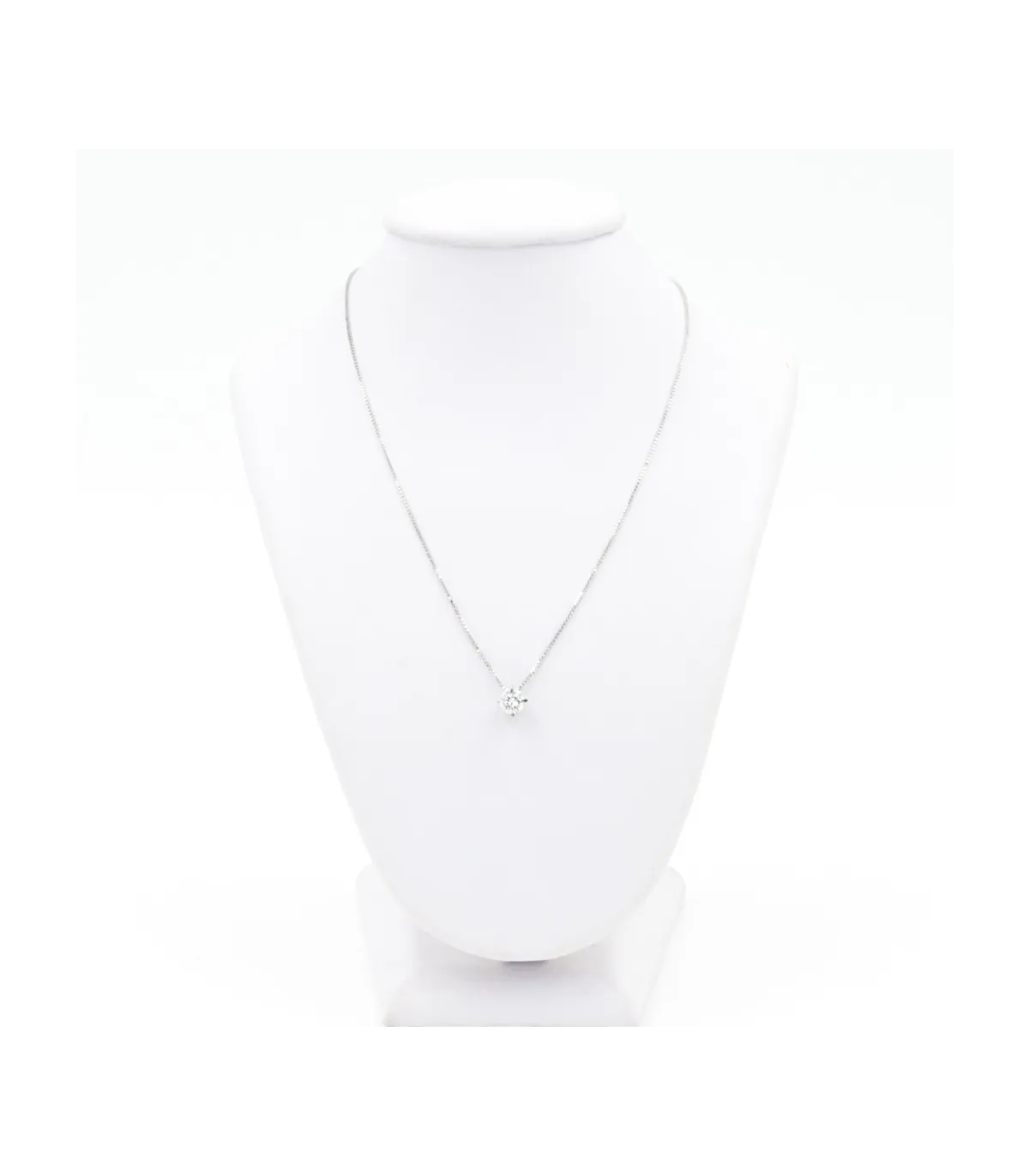 Collana in oro bianco con brillante 0,51