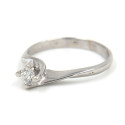 Solitario in oro bianco con brillante