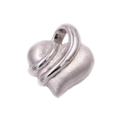 Ciondolo cuore in oro bianco liscio e satinato