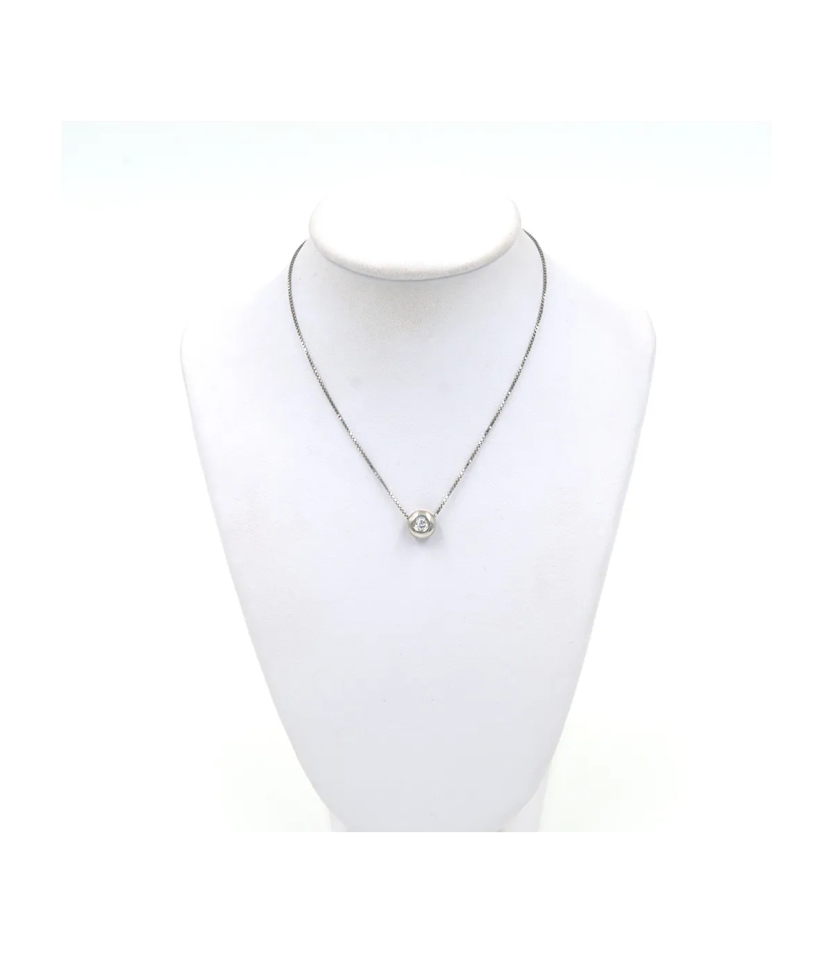 Collana punto luce cipollina in oro bianco con brillante da 0,15