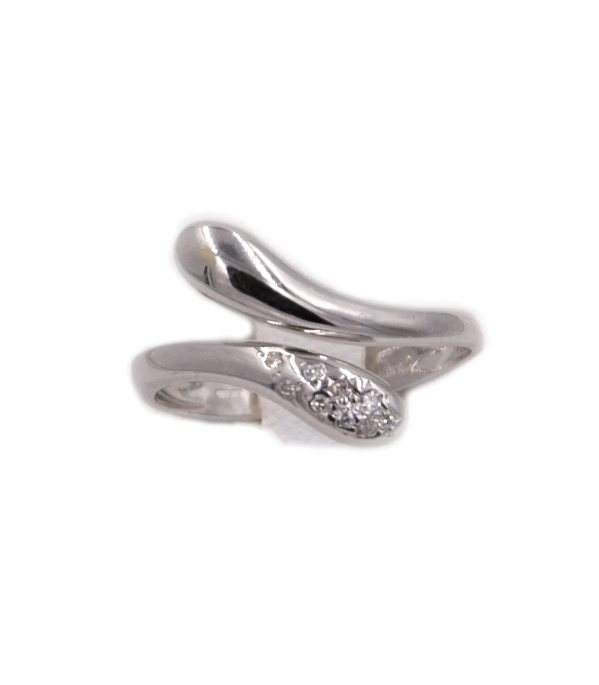 Anello in oro bianco a serpente con brillanti carati totali 0,09
