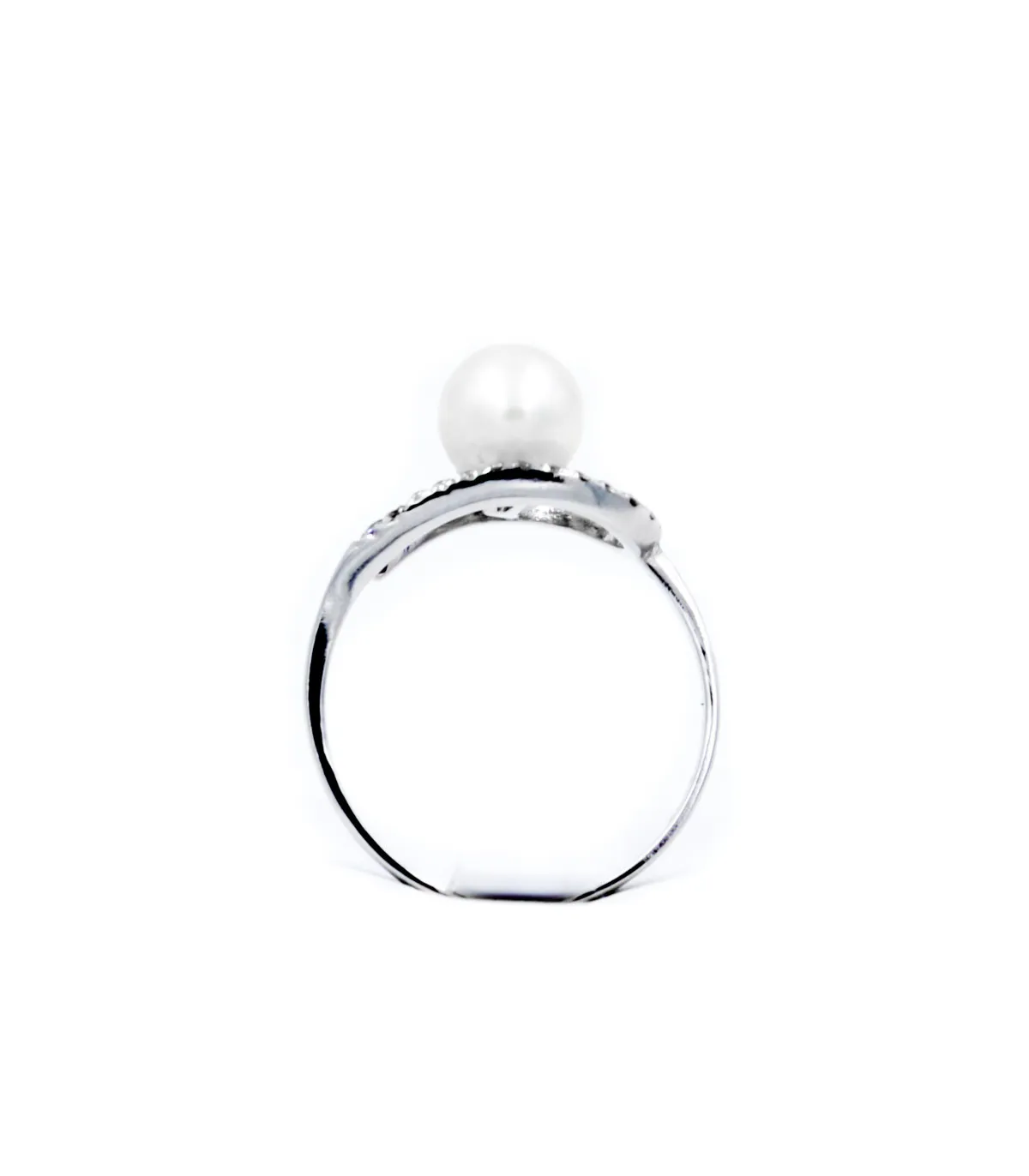 Anello in oro bianco con perla e brillanti